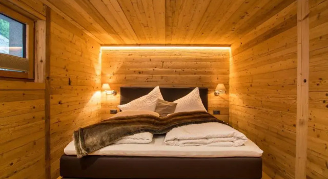 Люкс Deluxe c 1 комнатой с балконом и с видом на горы Boutique Lodge Spycher
