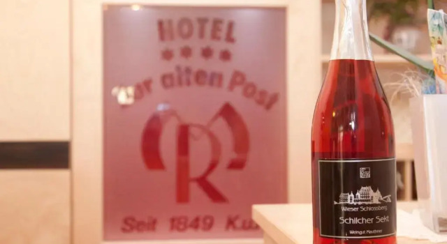 Двухместный номер Standard с балконом Hotel-Gasthof-Fleischerei - Zur alten Post