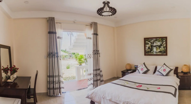 Двухместный номер Superior с видом на сад The Moon River Homestay & Villa