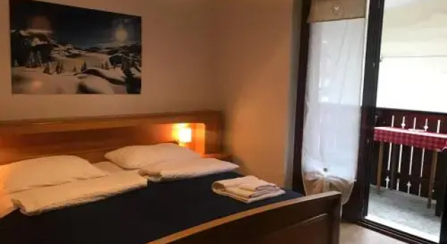 Residence Alpen Casavacanze, Забронировать Отель Пинцоло Мадонна-ди-Кампильо