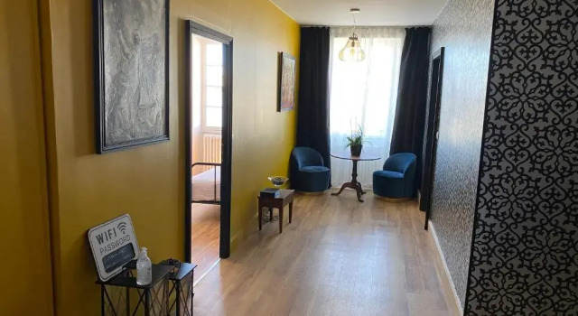 Номер Standard La Rochelle et lAunis