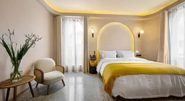 Кровать в общем номере с 6 комнатами Hangzhou Xiang Lake Trinity Haven Boutique Retreat