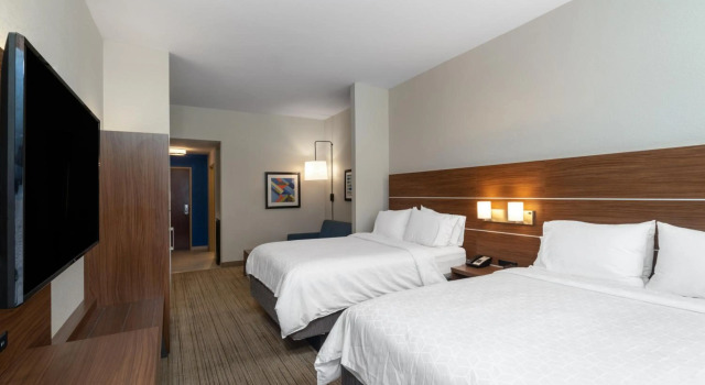 Holiday Inn Express Hotel & Suites Talladega, Boek Hotel Talladega Alabama