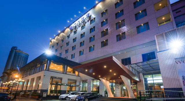 Hotel Tainan, Забронировать Отель Отели Тайнань с завтраком, рядом с Koxinga Shrine, Завтраки