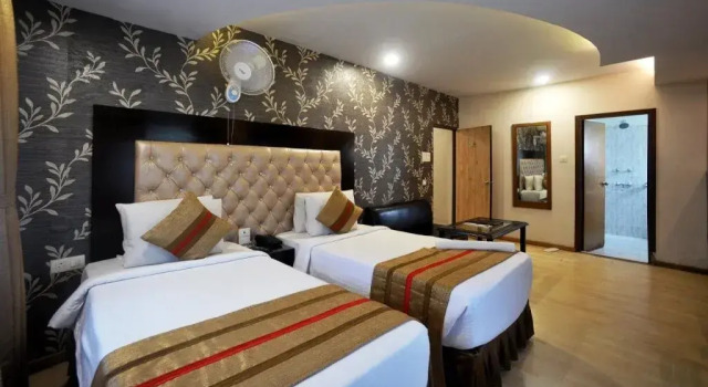 Hotel Housez43, Забронировать Отель Калькутта East Zone