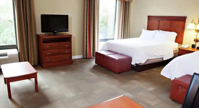 Neljän hengen Studio Hampton Inn Martin