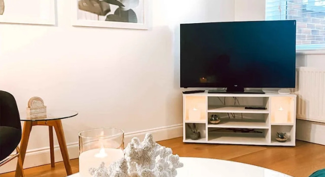 Апартаменты с красивым видом из окна Sutton Heath Lodge