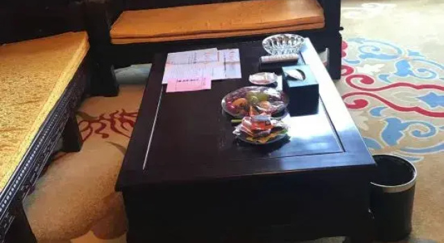 Люкс Sun And Moon International  Hotel (Zhenyuan Ancient Town Branch)