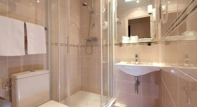 Двухместный номер Classic The Originals City Hotel Paix Republique