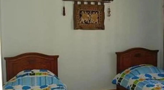 Кровать в общем номере Al-Amer Hostel 1