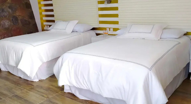 Четырёхместный номер Standard Hotel Tierras Blancas