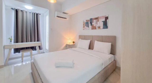 Modern Look and Comfortable Studio Barsa City Apartment By Travelio, Book Apartment Sleman Yogyakarta Province