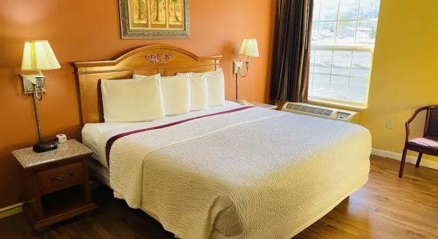 Suite Mountain inn & suites - Dunlap TN