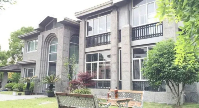 Joy Party Villa Branch 9, Varaa Villa Minhang 