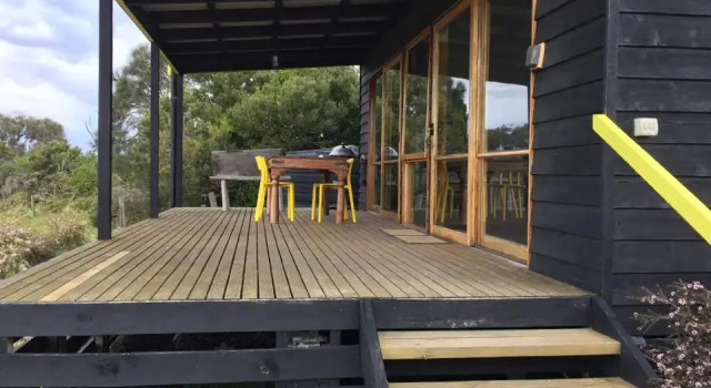 Студия Black Cockatoo Cottages