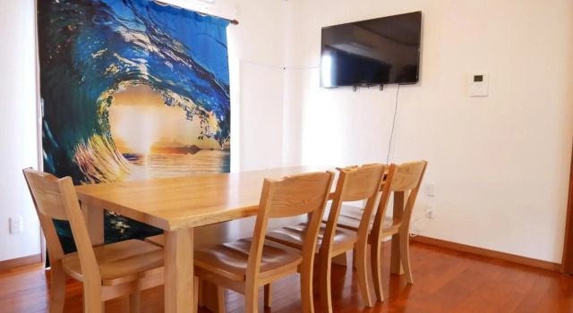 子供部屋のある一棟貸切り 奄宿り Amayadori, Prenota Hotel Hotel a Kyushu con parcheggio, Parcheggio