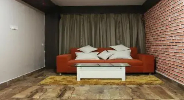 Hotel Golden Tulip, Rezervovat Hotel Jalpaiguri West Bengal