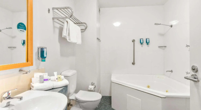 Двухместный номер Standard Quality Hotel Dickson