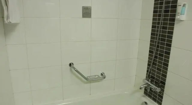 Номер Executive Overseas Chinese International Hotel