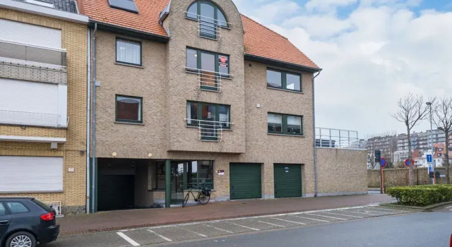 Cozy Apartment Near the Beach, Prenota Appartamento Hotel a Flanders con parcheggio, Parcheggio