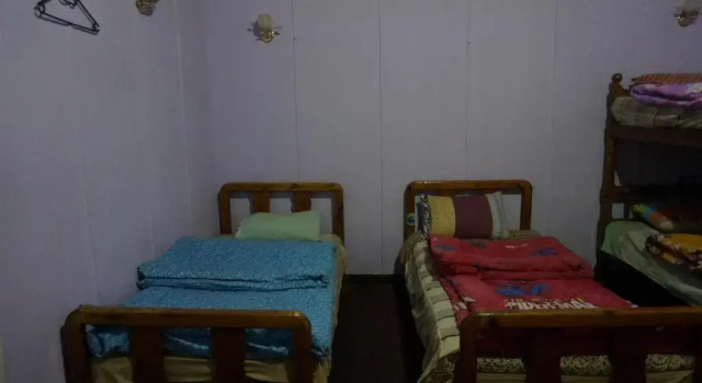 Кровать в общем номере (женский номер) Grand Safari Hostel