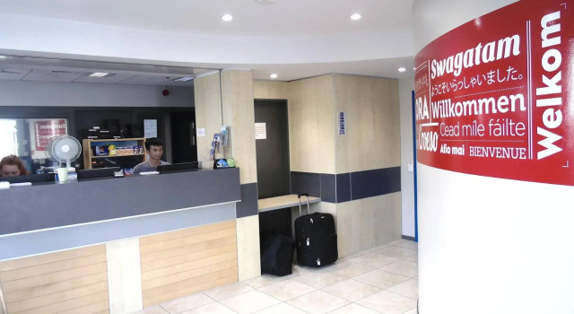 United Auckland, Забронировать Хостел Хостелы Окленда, рядом с Central City Library, Хостел
