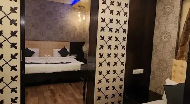 Люкс Luxury Saibaba International Supreme Hotel