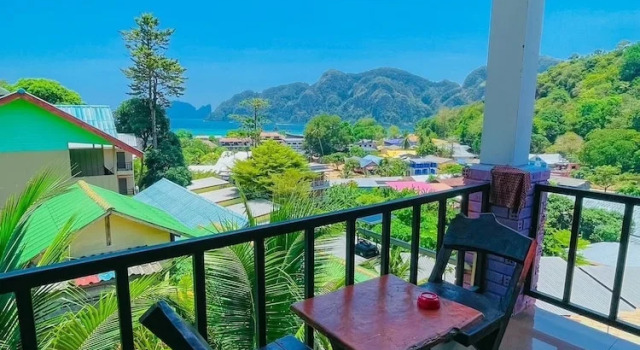 Двухместный номер Standard с балконом и с красивым видом из окна View Garden Resort