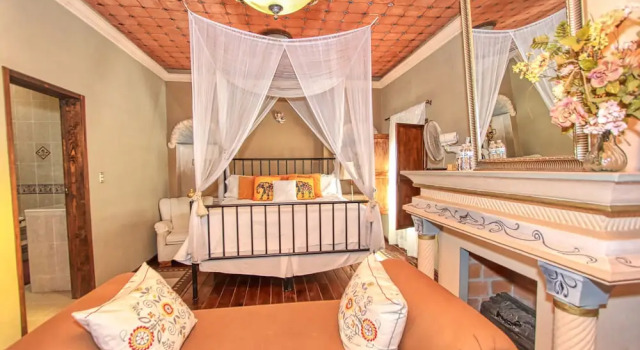 Люкс Presidential с балконом и с видом на улицу La Mexicana Hotel Boutique