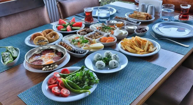 Sevgi Tepesi Bolu Panorama Otel, Prenota Hotel Bolu Regione del Mar Nero