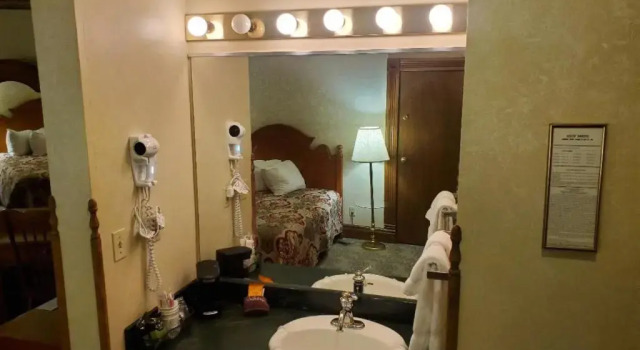 Номер Standard Historic Bullock Hotel