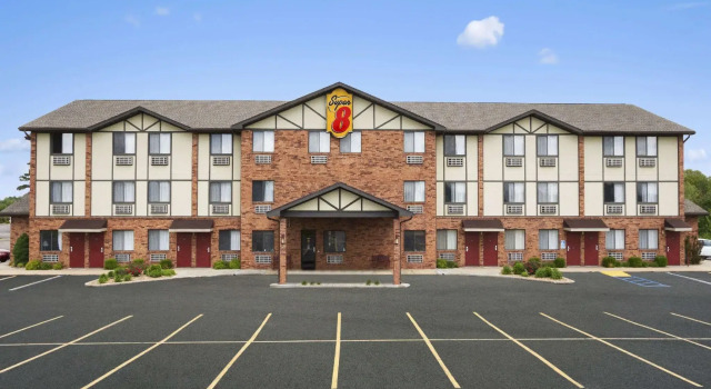 Номер Standard Super 8 by Wyndham Cuba