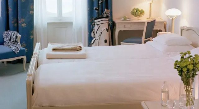 Двухместный номер Comfort Parkhotel Laurin