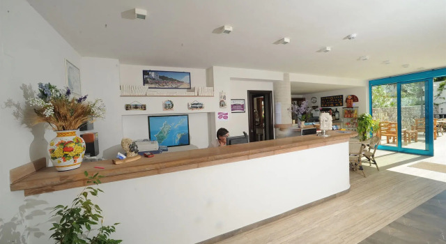 Riviera Hotel Residence, Book Hotel Hoteller i Rodi Garganico med pool, Swimmingpool