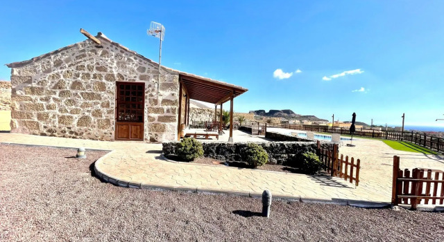 Rural house with private pool, BBQ and ocean view, Prenota Hotel San Miguel de Abona 