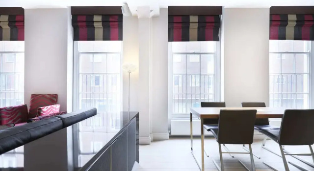 Beautiful Ideal 2 bed 2 Bathroom in Central London, Varaa Huoneisto Asunnot kohteessa Merseyside, Huoneisto