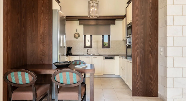 Вилла с 3 комнатами Caldera Platanias Villas