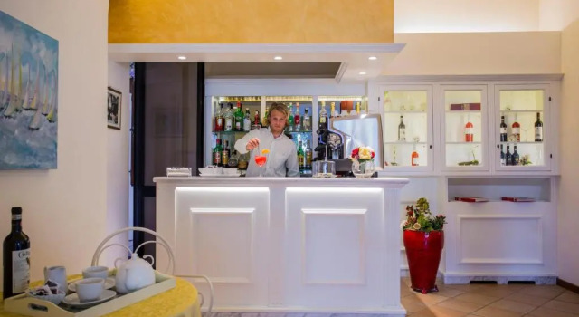 Hotel Sylvia, Book Hotel Hoteller i Camaiore med parkering, Parkering