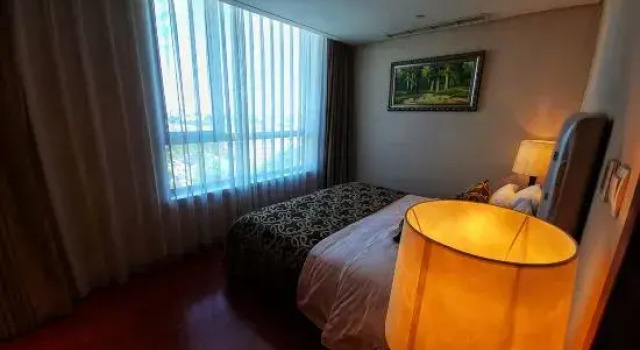Люкс с красивым видом из окна Hua Bin International Hotel