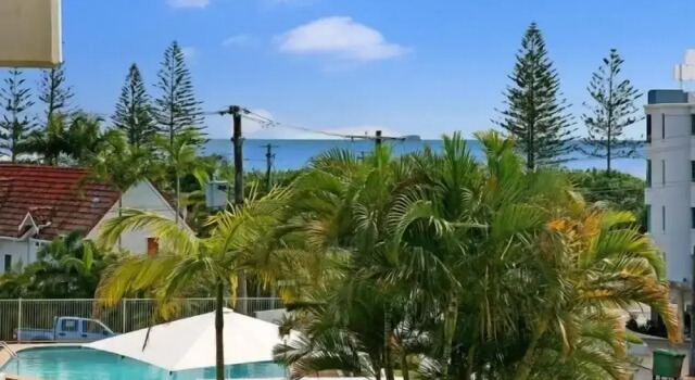 Апартаменты Warroo Apartments