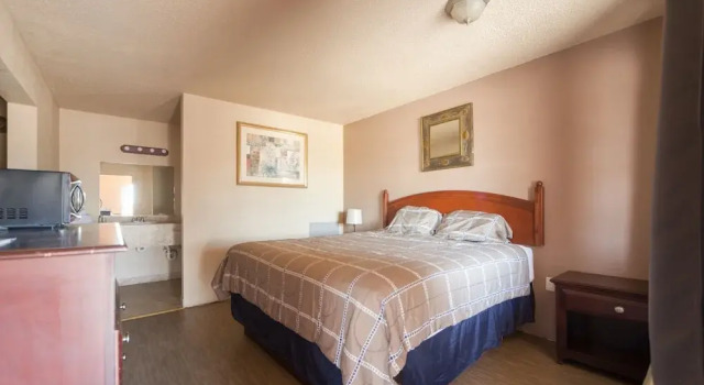 Hotel Las Cruces I-10 West, Забронировать Отель Лас-Крусес Нью-Мексико