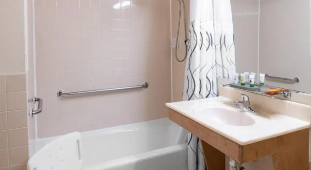 Номер Standard Glendale Hotel