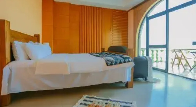 23 Degrees Garden Hotel, Book Hotel Qinhuangdao Hebei