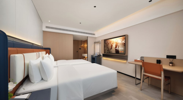 Четырёхместный номер Superior с видом на город h Crystal Hotel  Xi'an West 2nd  Branch