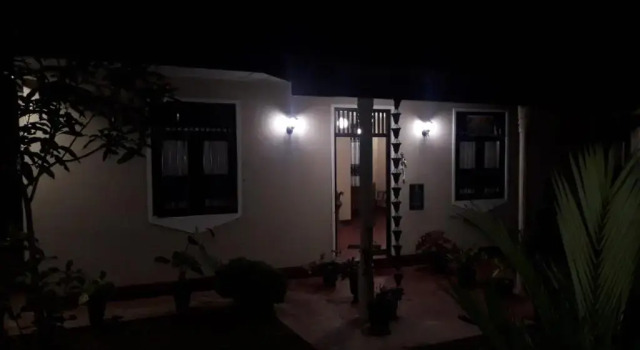 Homey Villa - Palalla