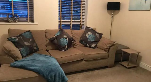 Eaton Ford Green Apartment, Varaa Huoneisto Asunnot kohteessa Merseyside, Huoneisto