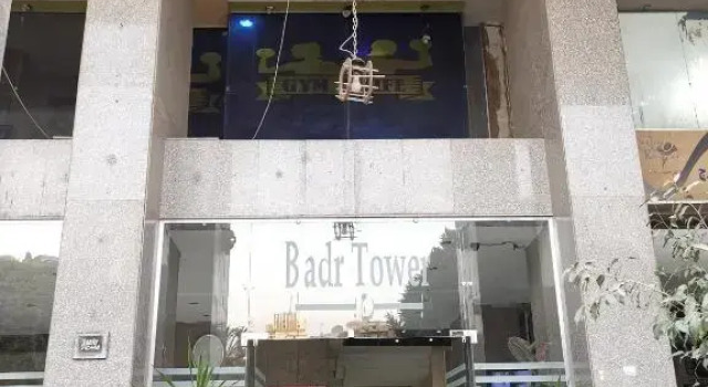 Nile maadi modern 3 bedroom apartment, Rezervați Apartament Hoteluri în Cairo cu parcare, aproape de The District Mall, Parcare