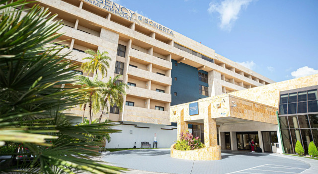 Regency Miami Airport by Sonesta