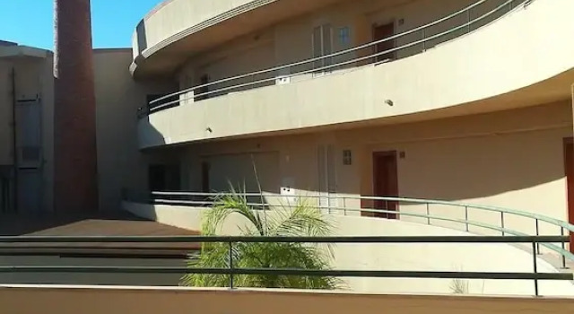 Apartment With one Bedroom in Estômbar, With Wonderful sea View, Private Pool, Enclosed Garden - 2 km From the Beach, Réserver Appartement Mexilhoeira da Carregação Faro