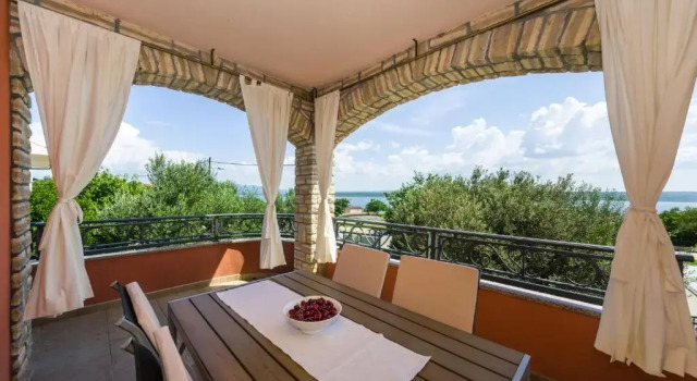 Апартаменты Apartments Orkula